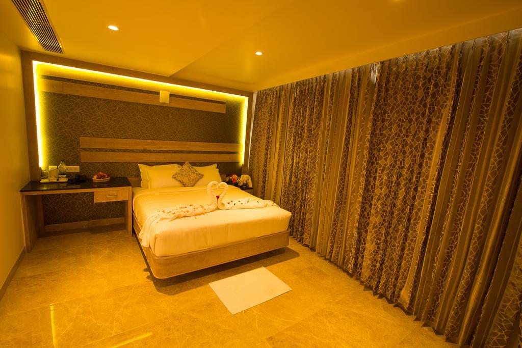 Hotel Radha Prasad Erode Pokoj fotografie