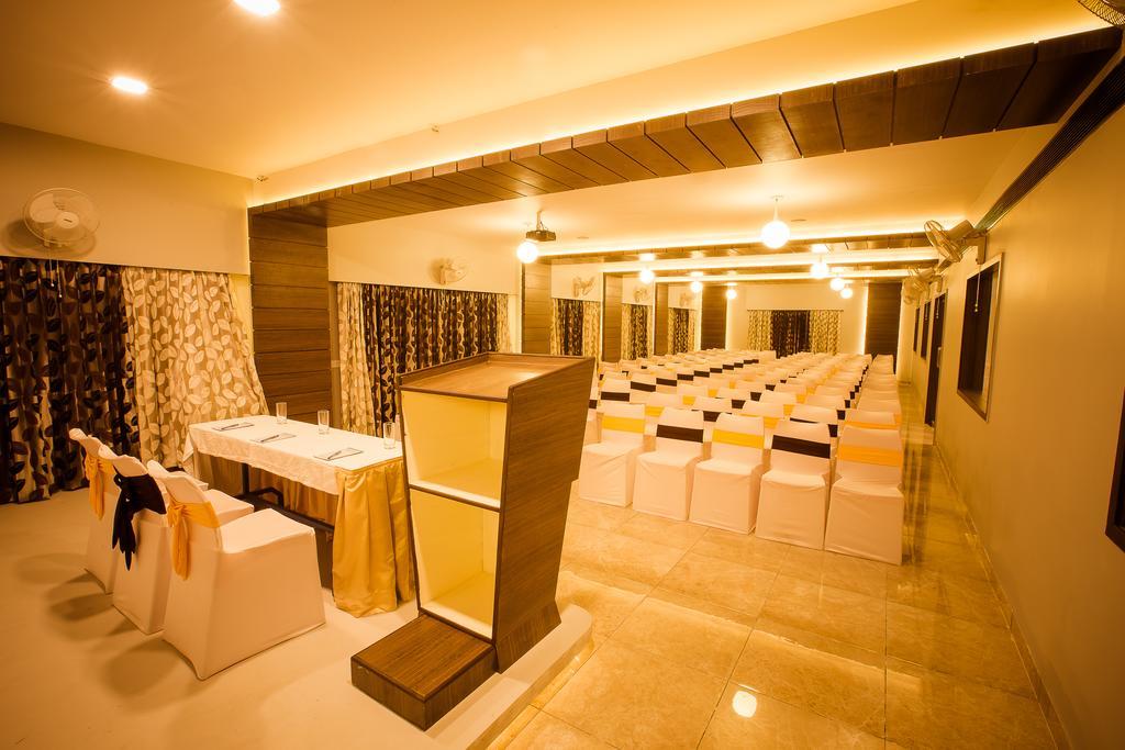 Hotel Radha Prasad Erode Exteriér fotografie